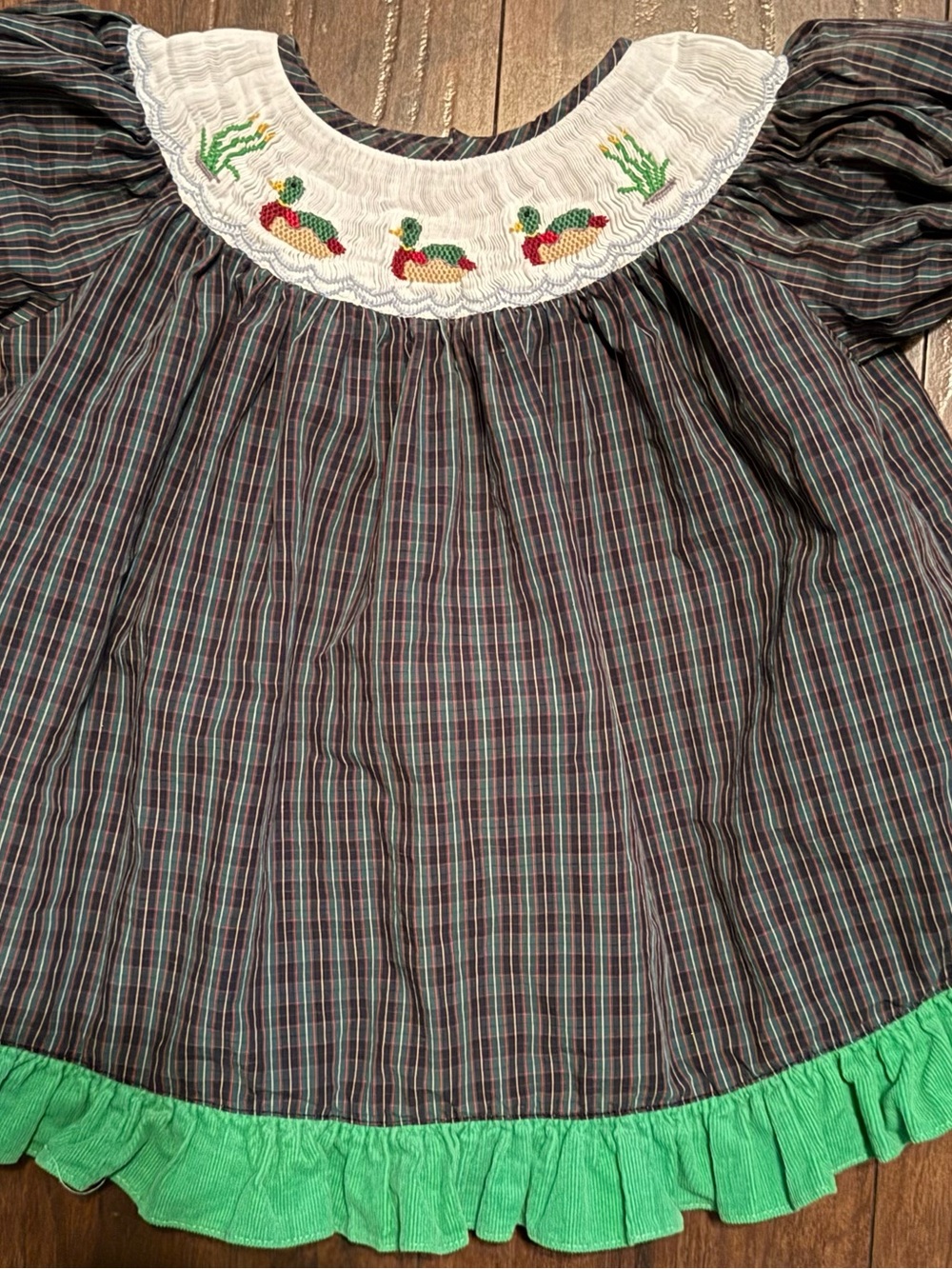 NWOT Mom & Me Boutique Smocked Duck Plaid Ruffle Hem Kids Dress